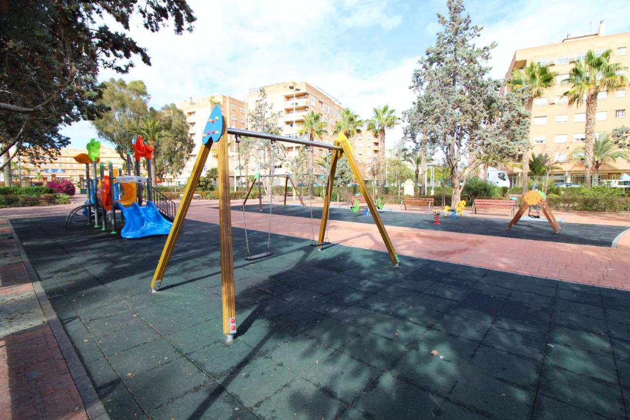 Global Properties, Los Claveles - Práctico apartamento con WIFI en Sagunto Exterior foto